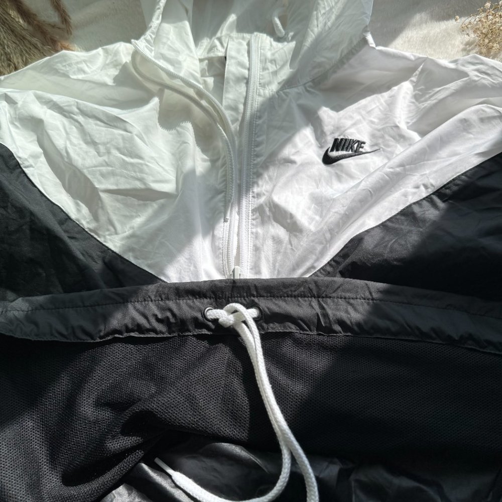 Nike Windbreakers
